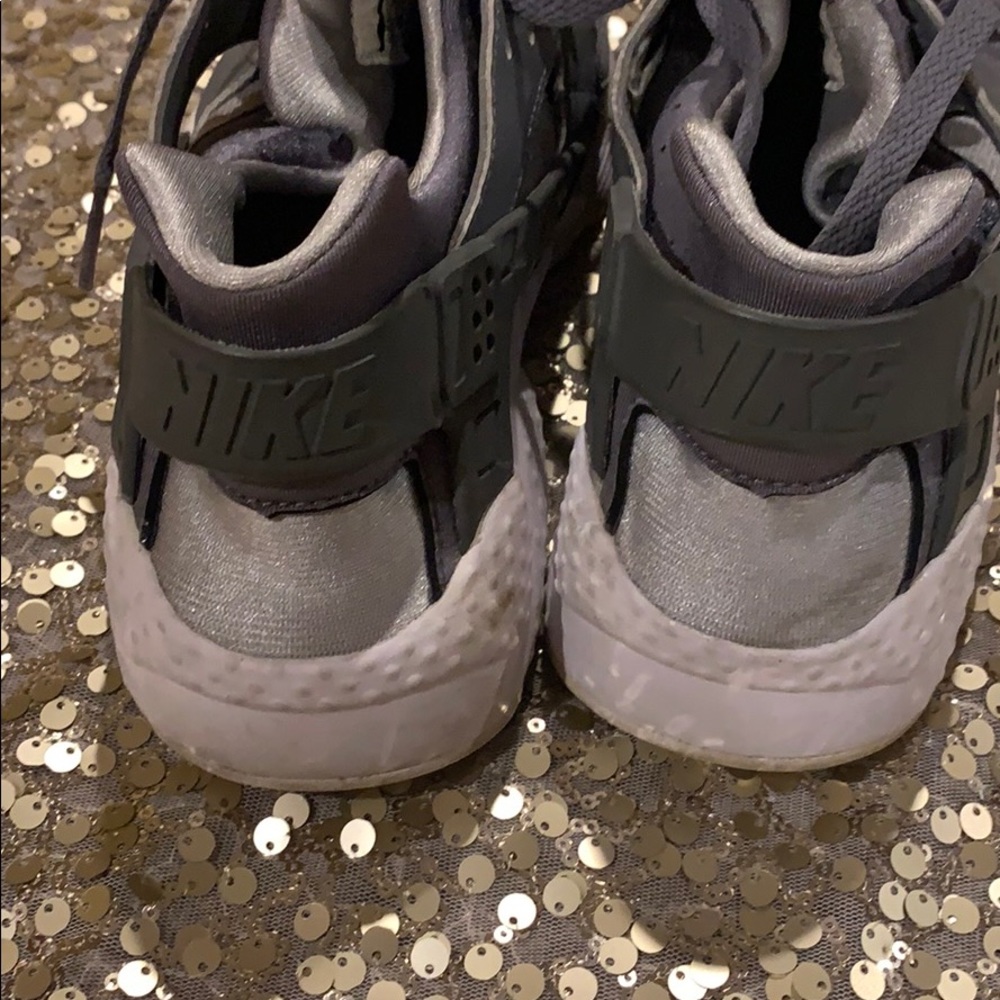 Gray Nikes - image 2